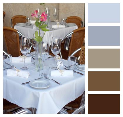 Restaurant Dining Table Image