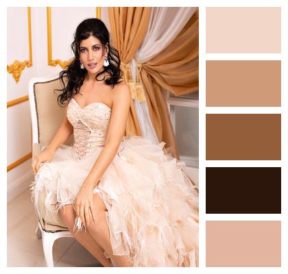Portrait Beautiful Fashion Pose Image