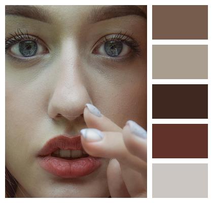 Beautiful Face Portrait Look Image