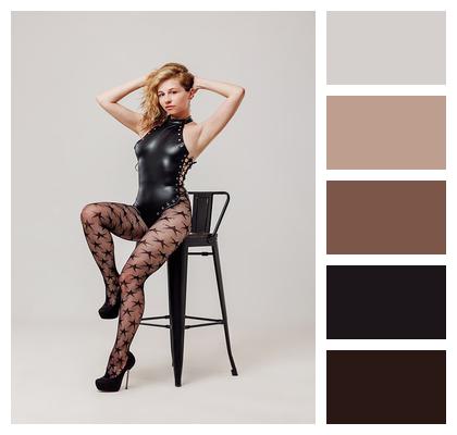 Grid Hairstyle Latex Swimsuit Image