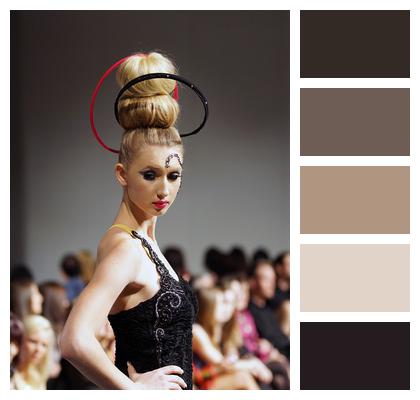Woman Runway Woman Indo Western Fashion Image
