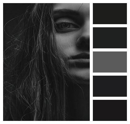 Retro Monochrome Girl Look Image