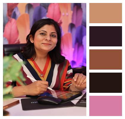 Artist Woman Ceo Entrepreneur Image