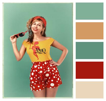 Model Summer Clothes Pinup Style Image