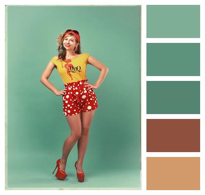 Model Retro Summer Clothes Style Image
