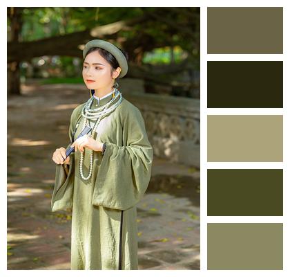 Model Traditional Camisole Ao Dai Image