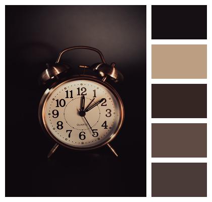 Clock Retro Timepiece Clock Image
