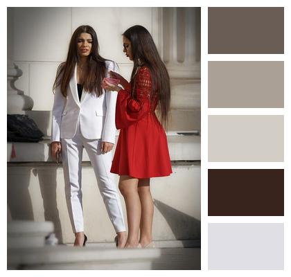 Talking Urban Girls Lifestyle Image