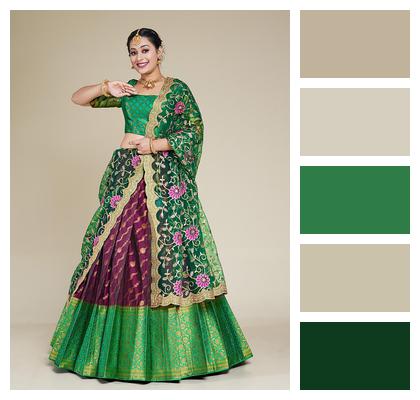 Indian Bride Langa Daavani Wedding Wear Lehenga Image