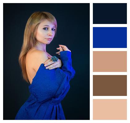 Back Blonde Femininity Pattern Image
