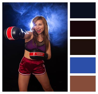 Boxing Boxing Gloves Slender Pose Image