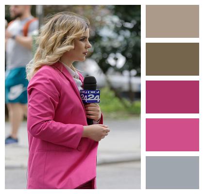 Reporter Reportage Interview Pink Suit Image