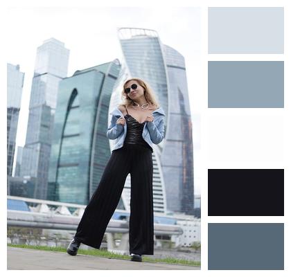 Style Modern Woman Urban Fashion Portrait Model Pose Posing Beauty City Skyscrapers Image