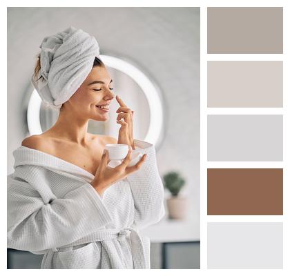 Dermatology Whitelabelskincare Girl Woman Image