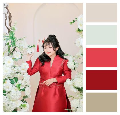 Traditional Costume Asian Fashion Beauty Image