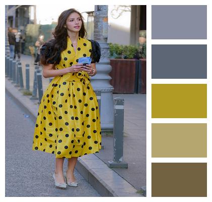 Lifestyle Walking Dress Girlie Image