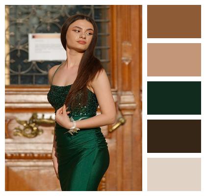 Lifestyle Posing Woman Door Image