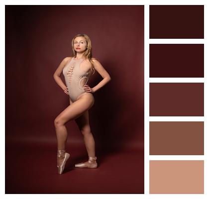 Sports Exquisitely Blonde Pointe Shoes Image