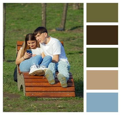 Smartphone Nature Girl Couple Image