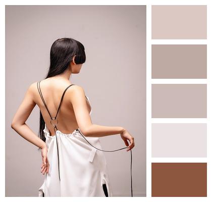 Fashion Natural Confidence Minimalist Chic Modern Trends Image