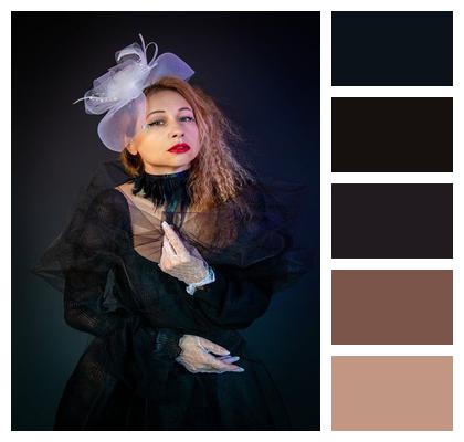 Portrait Pose Blonde Veil Image