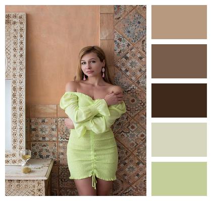 Style Figure East Style Mosaic Image