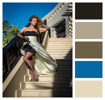 Fashion Architecture Woman Plume Image