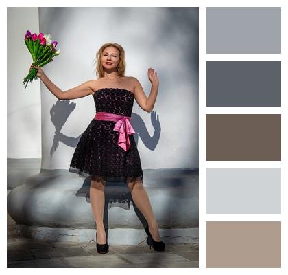 Fashion Tulips Columns Style Image