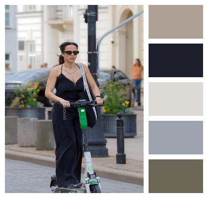 Recreation Riding Lifestyle Electric Scooter Image