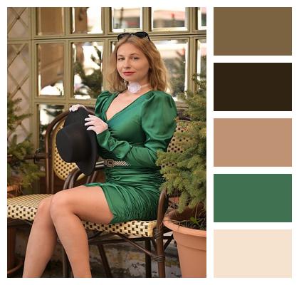 Elegantly Woman Style Posing Image